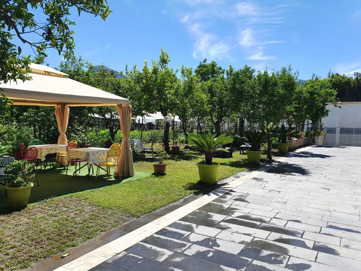Casa Aristide Bed and Breakfast Sant'Agnello Buitenkant foto