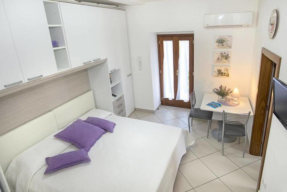 Casa Aristide Bed and Breakfast Sant'Agnello Buitenkant foto